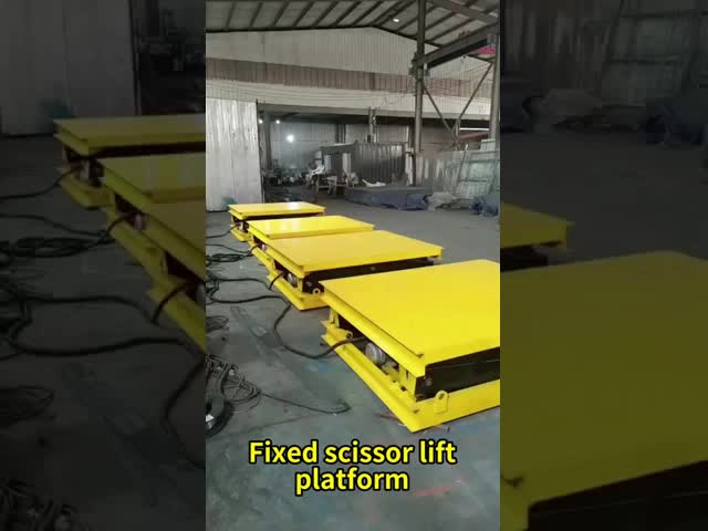 CE Certificated Hydraulic Scissor Lift Table Platform Self Propelled 800kg 1.5m