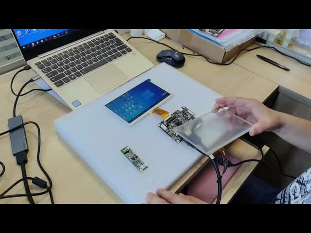 ワイドスクリーン 16:9 10.1' 223.72 X 126.28mm レジスティブタッチパネル 1024 X 600 1280 X 720 1920 X 1080