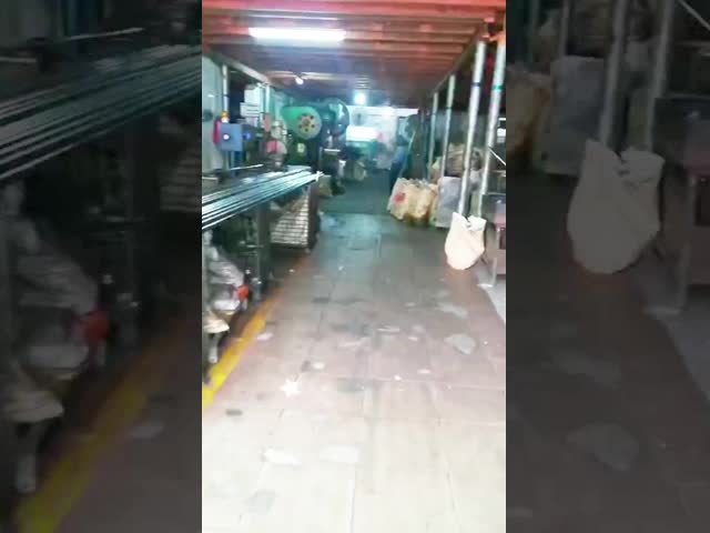Fabrica por grosso Mecanismo de cadeira de escritório Chassis de cadeira giratória preta