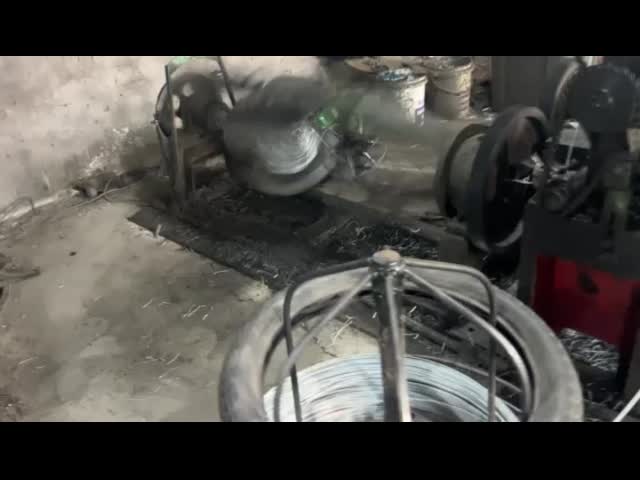 Military Stronghold PVC Concertina Coil Wire Barbed Spiral Razor Wire