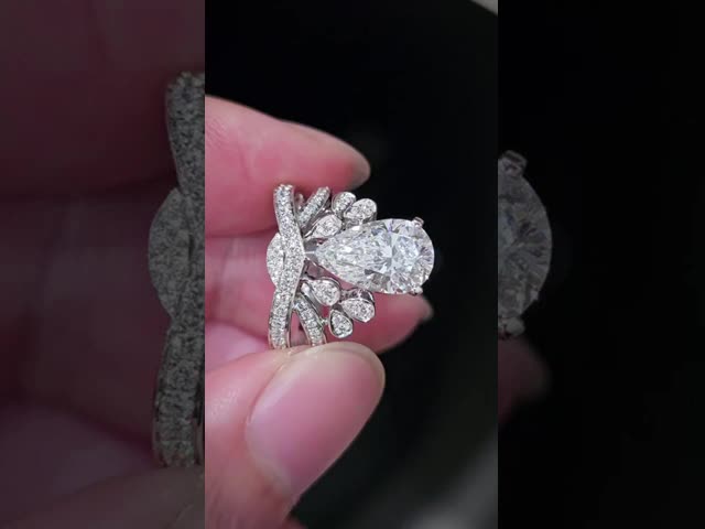 CH カスタマイズラボ 成長したダイヤモンドリング ペアクラウン ダイヤモンドリング 18K 婚約指輪