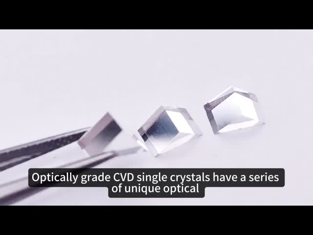 色のない単体CVDラボ成長ダイヤモンド シングルクリスタル光学プリズム 2x2x1mm