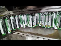 Wodoodporny uszczelniacz silikonowy octowy biały do klejenia i uszczelniania szkła