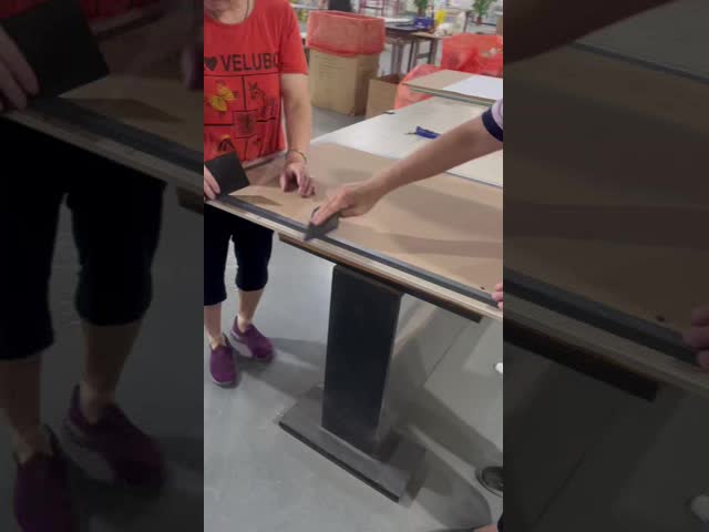 FUPENG Modern Upholstery Armchair Luxurious Leather Colors And Textures Customized 590*550*730mm