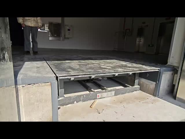 Industrial Warehouse Telescopic Hydraulic Dock Leveler