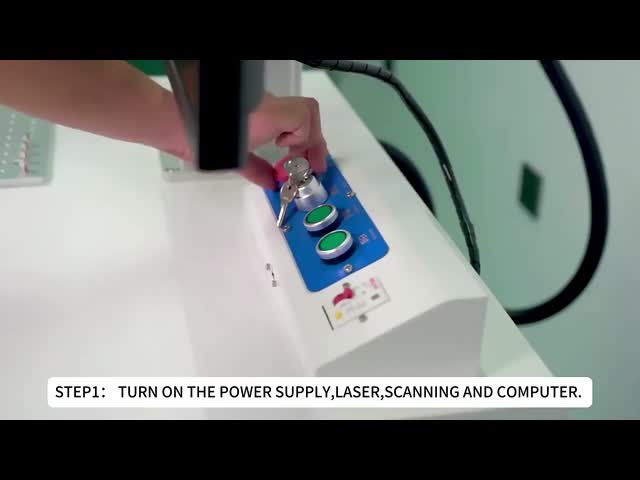 産業用CNC金属プラスチックファイバーUV CO2 Mopaレーザーマーキング印刷彫刻機