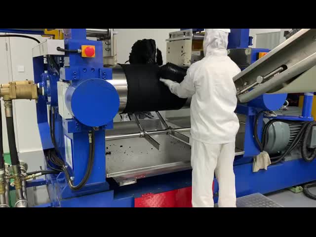 Chemical Resistant FKM Rubber Precompound with 100% Modulus 5.0 Mpa, 70 Shore A Hardness, and 25% Compression Set