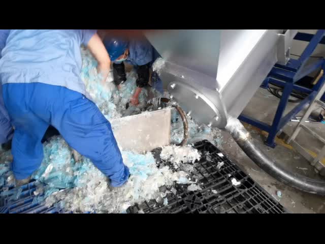 Automatic Plastic Squeezing Dryer Machine with Cyclone Silo High Capacity and Efficiency