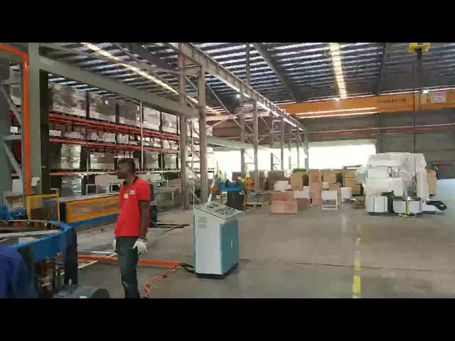 Máquina de fabricação de tubos de aço de alta precisão 380V Velocidade de funcionamento 150m / min