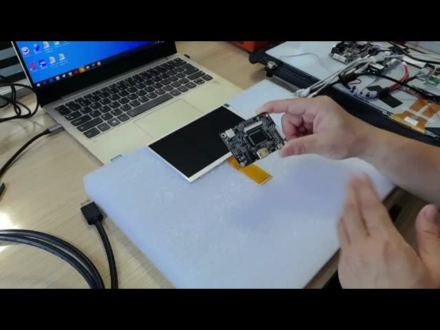 3.5インチから10.1インチのLCDパネルのための小型 ADボード 40ピンまたは50ピンFPC,HMDIからLVDS,RGB,TTL