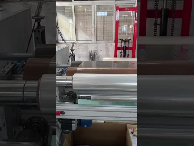 輝く表面仕上げ CPP 底のない冷面ラミネーションフィルム