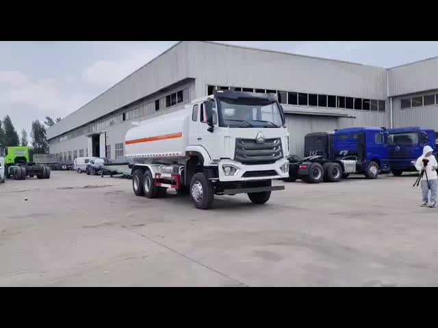 6×4ドライブ エアコンが付いているモードによって使用される石油タンカー18のM3容積最高速度78のKm/Hの