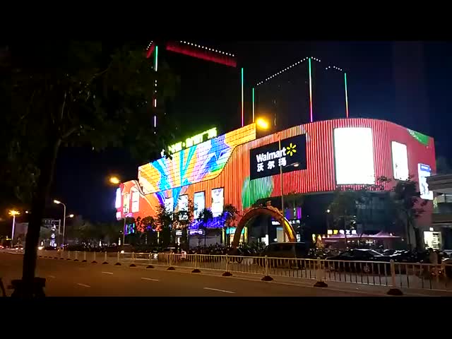 Outdoor Waterproof P100 LED Net Screen Lightweight Thin Flexible Mesh LED Display