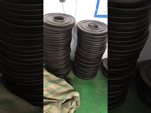 Effortlessly Scrape Off Drilling Fluid With HZB Series Pipe Wiper For Clean Drill Pipe