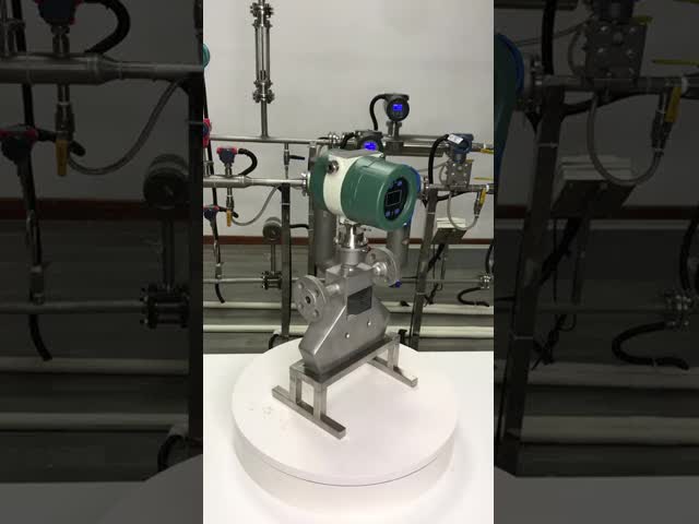 High Precision Mass Flow Meter For Liquid Oil Gas Coriolis Triangle  Integral Type