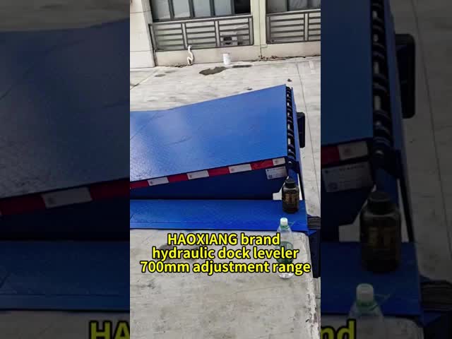 CE/ISO 10t Truck Loading Unloading Stationary Dock Ramp for Container