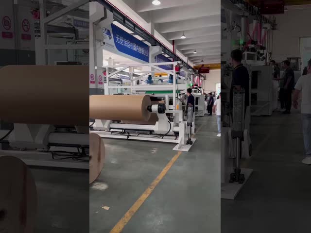 異なる印刷速度のための周波数制御カスケードフレクソ印刷機