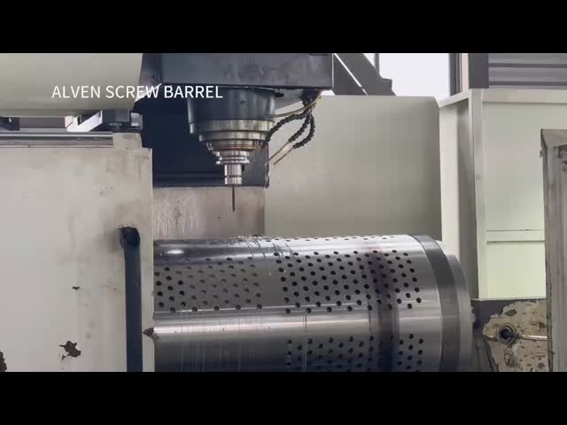 Grade 2 Extruder Squeezer Screw & Barrel For Tons Of Packets Of Extrusion Granulation