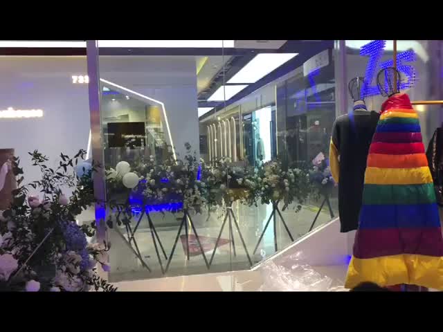 VLT 91% Smart PDLC Film Switchable Privacy Glass Film 220V AC UV Protection