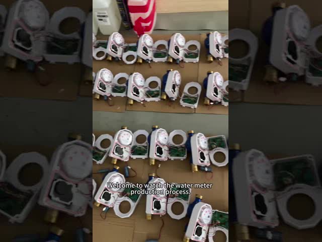 長寿命リチウム電池を搭載した、LORA-RFモジュールと、超過料金回収機能付きスマートプリペイド水道メーター