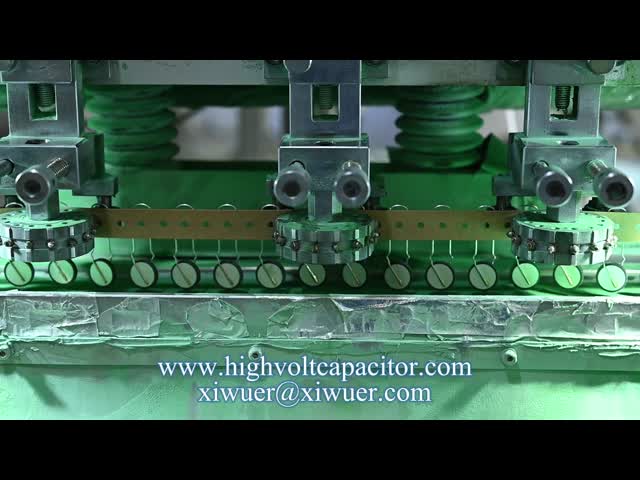 Customizable Lead Spacing 14 mm Diameter General Purpose MOV Metal Oxide Varistor Zinc Oxide Surge Arrester