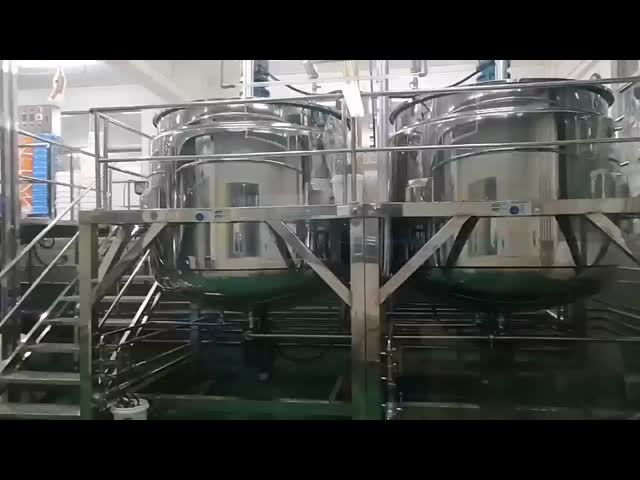 0-3600rpmの速度で液体洗浄製品を高速混合するための蒸気加熱液体ホモジナイザー