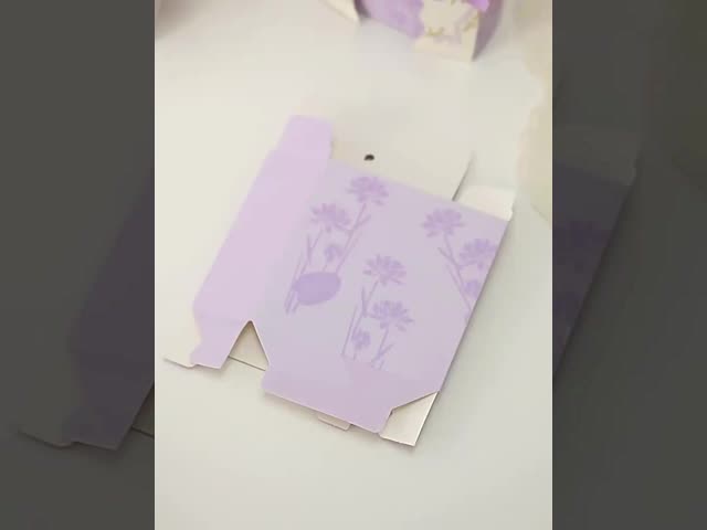 ヨーロッパの結婚式 お気に入りボックス 花の蕾の吊り菓子 ギフト