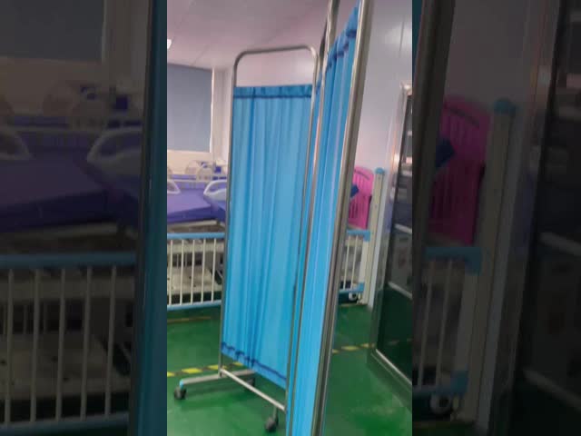 Waterproof Hospital Furniture Accessories Three Section Examination Patient Partition Screen