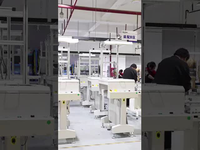 1.5m 2.0m PCBハンドリングコンベア 電子組立のためのスムット輸送