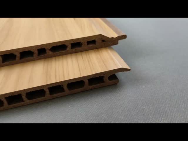Co Extruded Anticorrosive Waterproof Wood Plastic Composite Wall Panels interior