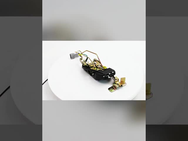 Pour le mélange des accessoires des camions Isuzu Pump Truck Accessories 6WF1A Truck Door Lock Left Electric vidéo