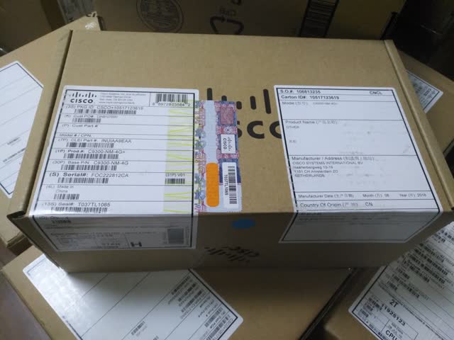 Modulo de Interface de Expansão de Rede Cisco Ethernet WAN C9300-NM-4G
