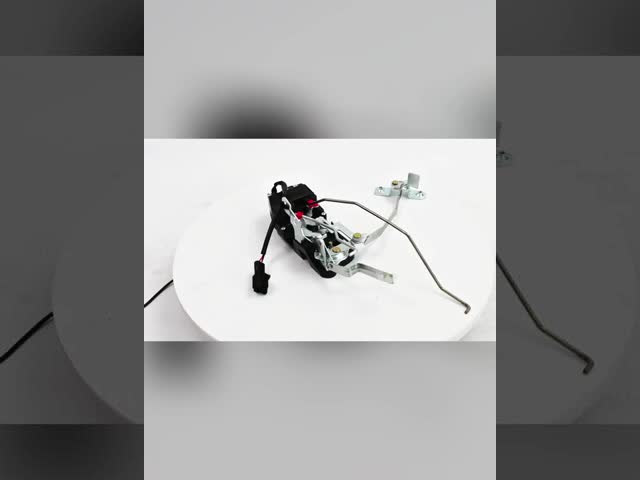 Isuzu Pump Truck Accessories 6WF1A Truck Door Lock Right Electric For Mixing Truck Accessories