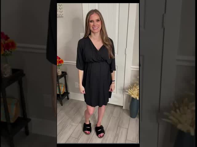 Comfortable Pink Maternity Dress Breathable Sleepwear For Breastfeeding
