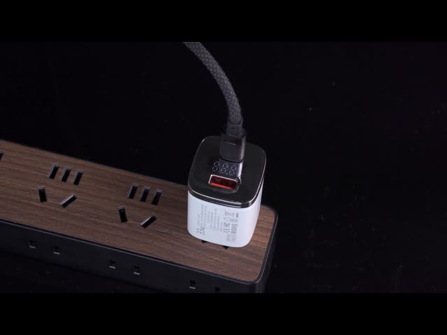 ESSAGER ES-CD45 33W GaN 充電器 双 USB C PD 充電器