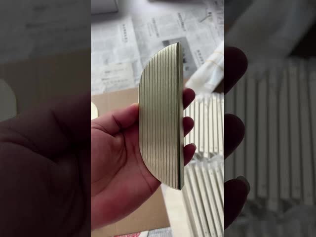 アルミキャビネットハンドル マット Ccm Blm Z-ブラック Abg Ab Matt ローズゴールド