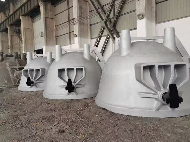 製鉄所の鋳造および鍛造材のための冶金のスラグ鍋のスラグ ボールのスラグひしゃく