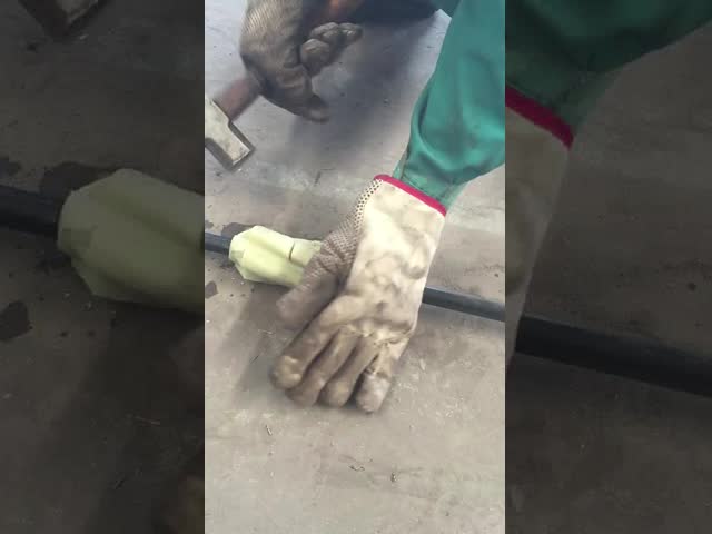 API Downhole Tools Nylon Sucker Rod Centralizer Sucker Rod Roller Guide For Oilfield