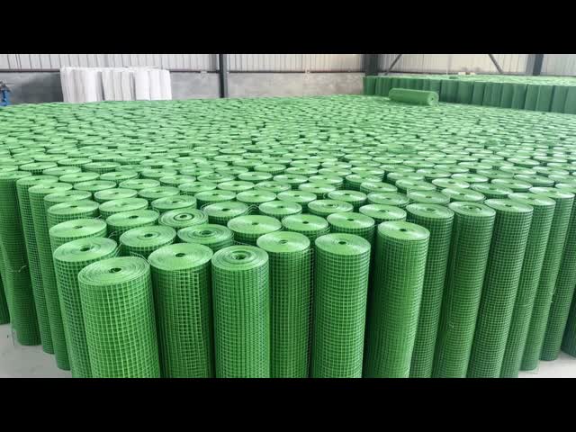 10*10mm 15*15mm PVC Coated Welded Mesh Welded Cage Wire Poultry Netting