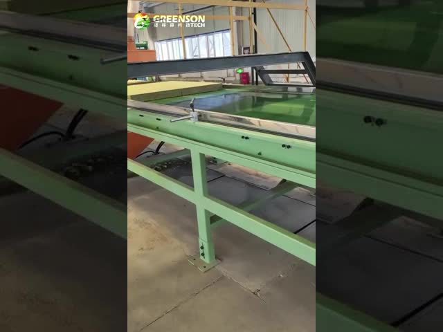 石の羊毛の生産のための双刃の飛ぶサーフクロス切断機