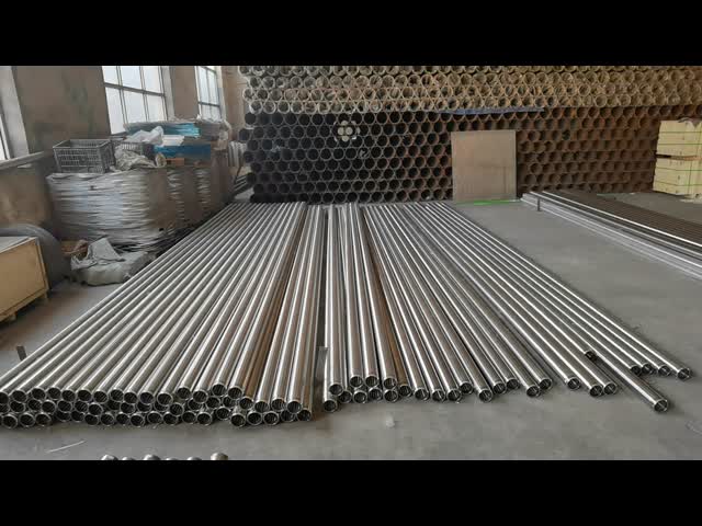 ステンレス鋼製完全溶接ウェッジワイヤ巻スクリーン