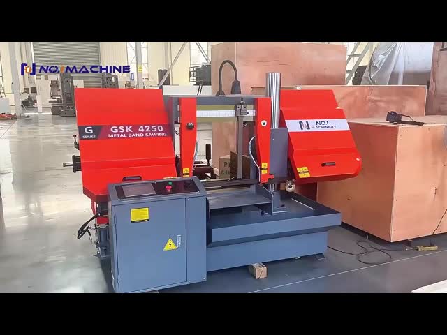 Horizontal Industrial Band Saw GSK4250 PLC Control Automatic Metal Cutting Machine