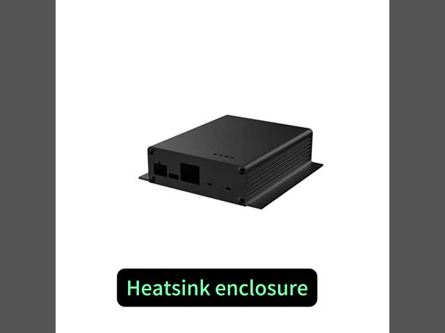 82*28*100mm 黒色アルミニウムヒートシンクエンクロージャ 電子プロジェクトボックス用 壁掛け可能