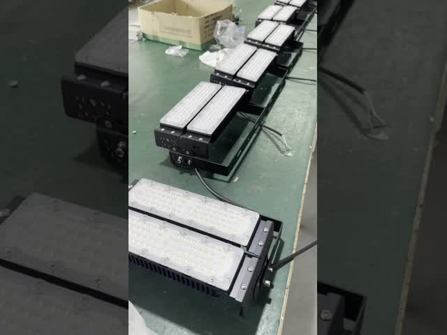 IP66 Waterproof SMD3030 LED Street Light 50w to 200w for Outdoor Highway Lighting