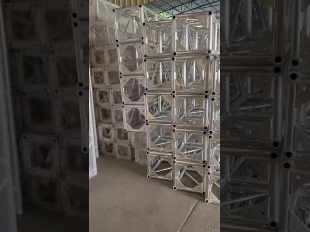 Durable Square Aluminum Truss Display 520mmx760mm For Music Festivals / Events Stage
