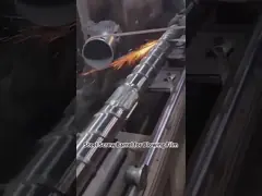 Tornillo y cilindro bimetálicos gemelos personalizados para máquina de moldeo por inyección, extrusora de material LDPE y PVC con diseño cónico video