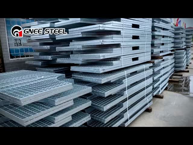 ASTM A123 Standard A36 Material 100mm Cross Bar Highways Field Bar Steel Grating