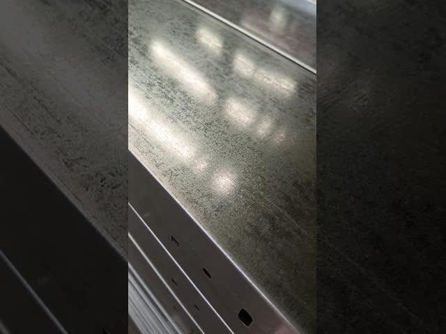 100mm Width Rust-proof Cable Raceway The Ideal Solution for Tidy Rectangular Cable Organization