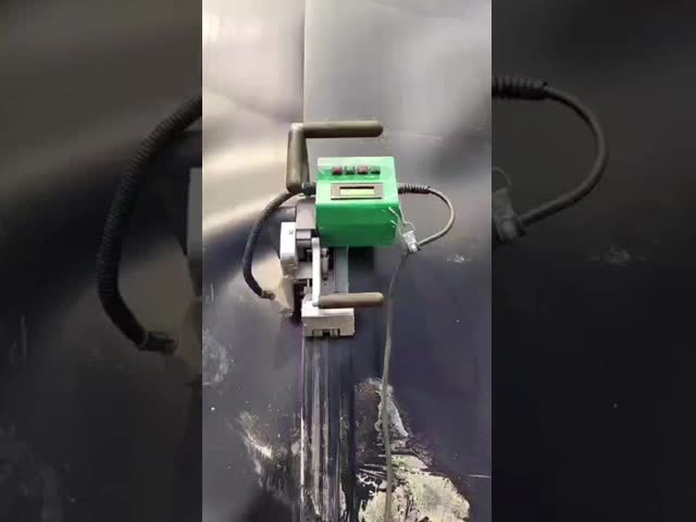 CX700 Geomembrane Welding Machine 1400W 1-4mm Thickness