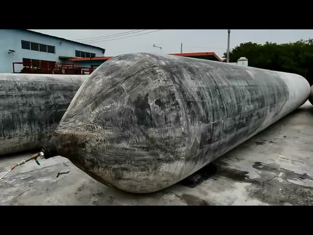 Marine Salvage Airbags Anti Aging Rubber Uniform Pressure Distribution Long Service Life
